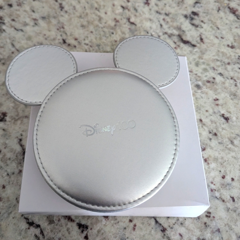Bnib Disney Pandora 100th jewelry box